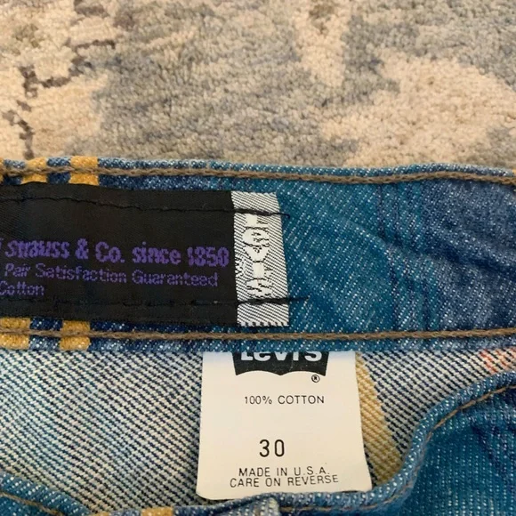 Levi’s Silver Tab Baggy Denim Striped Shorts - Picture 4 of 8